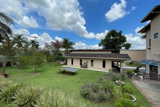 Quintal de casa de condomínio para alugar com 3 quartos, 2950m² em Residencial San Diego (paysage Clair), Cotia
