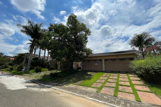 Garagem de casa de condomínio para alugar com 3 quartos, 2950m² em Residencial San Diego (paysage Clair), Cotia