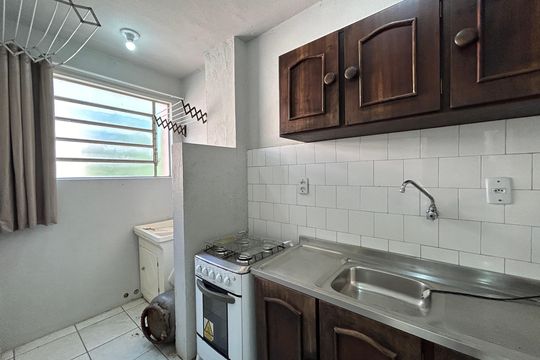 Cozinha de apartamento à venda com 1 quarto, 36m² em Canudos, Novo Hamburgo