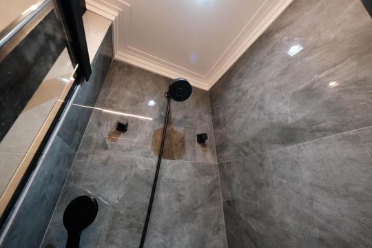 Banheiro de apartamento à venda com 2 quartos, 55m² em Burgo Paulista, São Paulo