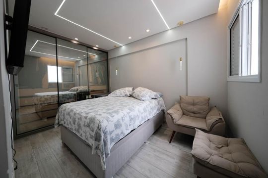 Suíte de apartamento à venda com 2 quartos, 55m² em Burgo Paulista, São Paulo