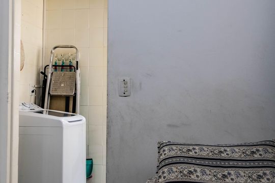Quarto de Serviço de apartamento para alugar com 3 quartos, 75m² em Cidade Jardim, Belo Horizonte