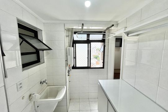 Área de Serviço de apartamento para alugar com 3 quartos, 81m² em Santa Teresinha, São Paulo