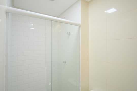 Banheiro de apartamento à venda com 2 quartos, 41m² em Tatuapé, São Paulo