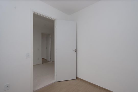 Quarto 2 de apartamento para alugar com 2 quartos, 35m² em Jardim Adutora, São Paulo