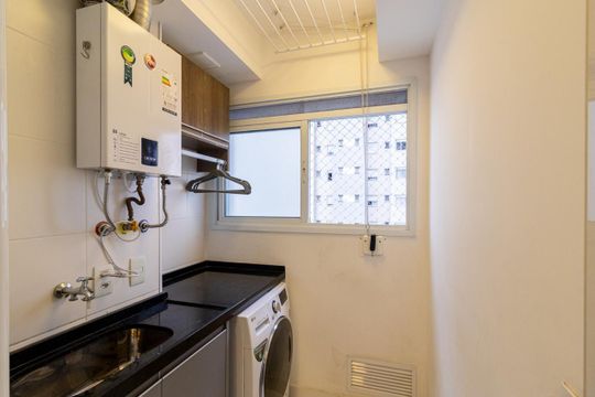 Área de serviço de apartamento à venda com 2 quartos, 70m² em Parque Industrial Tomas Edson, São Paulo