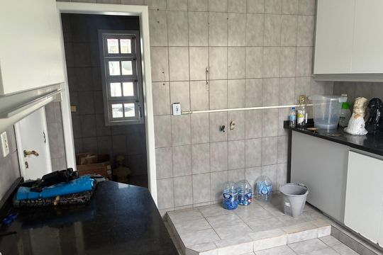 Casa para alugar com 4 quartos, 500m² em Ponta de Baixo, São José