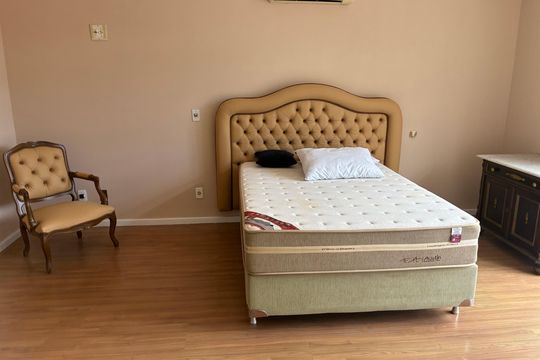 Casa para alugar com 4 quartos, 500m² em Ponta de Baixo, São José