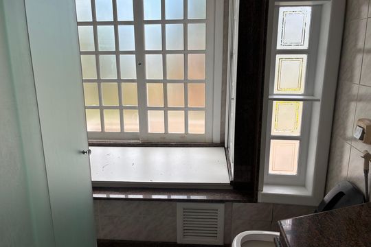 Casa para alugar com 4 quartos, 500m² em Ponta de Baixo, São José