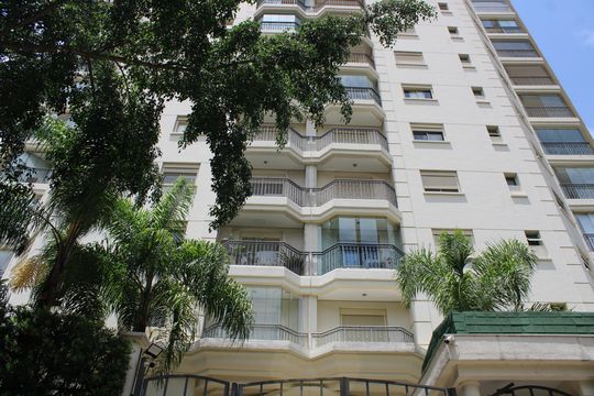 Apartamento à venda com 3 quartos, 137m² em Jardim Vila Mariana, São Paulo
