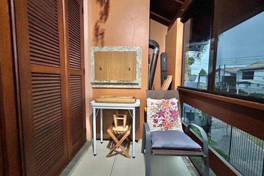 Casa à venda com 3 quartos, 120m² em Feitoria, São Leopoldo