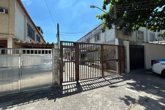 Portão de entrada de casa à venda com 2 quartos, 68m² em Lins de Vasconcelos, Rio de Janeiro