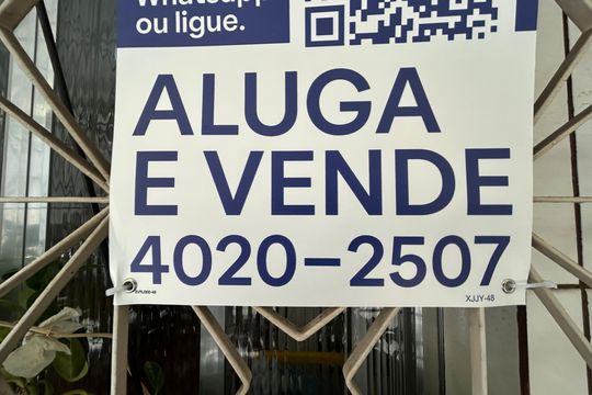 Código alpha numérico de casa à venda com 2 quartos, 68m² em Lins de Vasconcelos, Rio de Janeiro