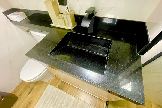 Banheiro 2 de apartamento à venda com 3 quartos, 80m² em Centro, Guarulhos