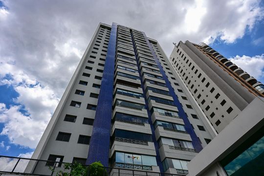 Fachada de apartamento à venda com 4 quartos, 140m² em Fazenda Morumbi, São Paulo