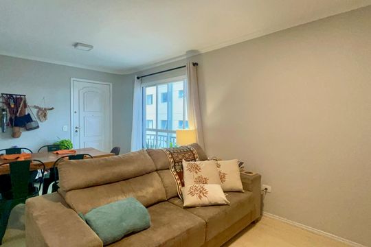 Sala de TV de apartamento à venda com 3 quartos, 75m² em Pinheiros, São Paulo