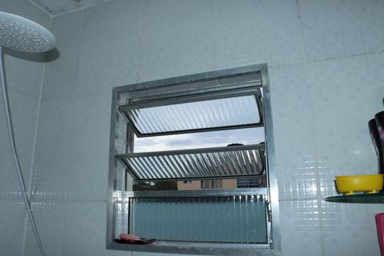 Casa para alugar com 2 quartos, 90m² em Jardim Sao Judas Tadeu, Embu das Artes