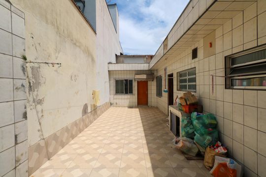 Quintal de casa à venda com 3 quartos, 180m² em Barcelona, São Caetano do Sul