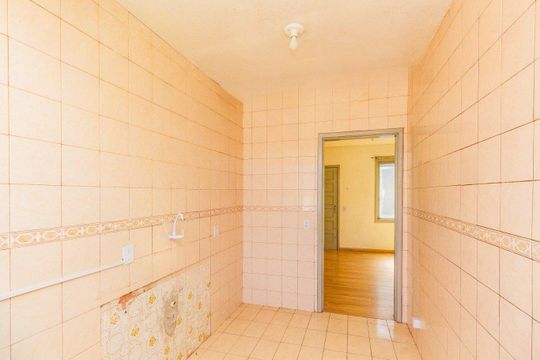Cozinha  de kitnet/studio para alugar com 1 quarto, 70m² em Rubem Berta, Porto Alegre