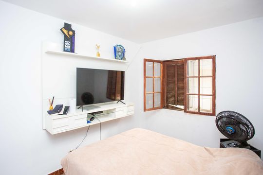 Quarto 3 de casa à venda com 3 quartos, 80m² em Cidade Júlia, São Paulo