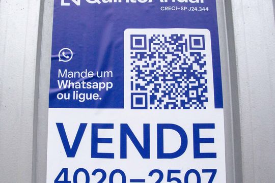 Plaquinha de casa à venda com 3 quartos, 80m² em Cidade Júlia, São Paulo