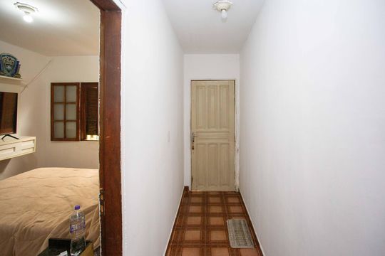 Corredor de casa à venda com 3 quartos, 80m² em Cidade Júlia, São Paulo
