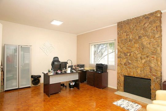 Casa à venda com 3 quartos, 208m² em Azenha, Porto Alegre