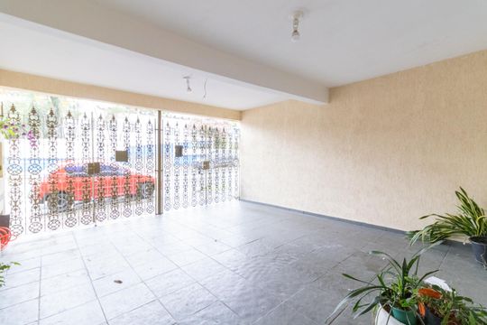 Garagem de casa para alugar com 3 quartos, 145m² em Jardim Santa Maria, São Paulo
