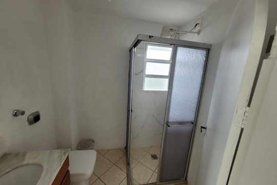Banheiro de apartamento à venda com 3 quartos, 86m² em Centro, São Leopoldo