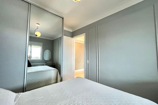 Quarto de apartamento à venda com 1 quarto, 54m² em Vila Alexandria, São Paulo