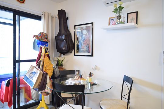 Sala de apartamento para alugar com 1 quarto, 55m² em Pinheiros, São Paulo