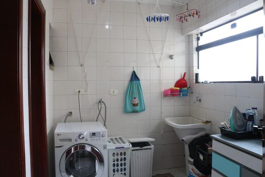 Área de Serviço de apartamento à venda com 3 quartos, 148m² em Pompeia, São Paulo