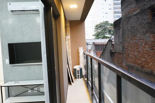 Sacada de kitnet/studio para alugar com 1 quarto, 27m² em Mooca, São Paulo