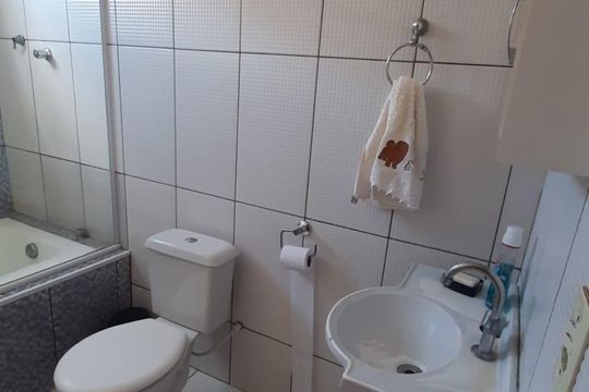 Banheiro de casa à venda com 4 quartos, 150m² em Cidade Líder, São Paulo