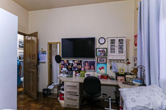 Quarto  de casa à venda com 2 quartos, 303m² em Del Castilho, Rio de Janeiro