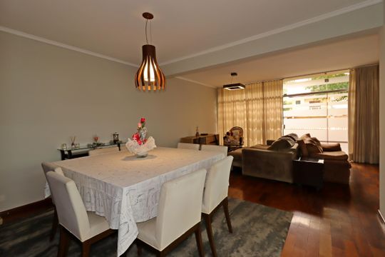 Sala de Jantar de casa à venda com 3 quartos, 235m² em Vila Curuçá, Santo André