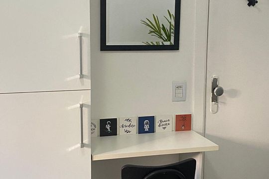 Cozinha  de kitnet/studio para alugar com 1 quarto, 28m² em Centro Histórico, Porto Alegre