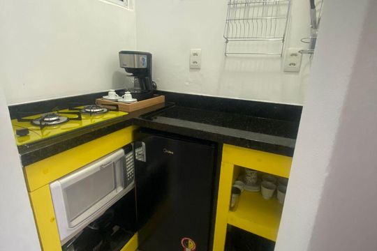 Cozinha  de kitnet/studio para alugar com 1 quarto, 28m² em Centro Histórico, Porto Alegre