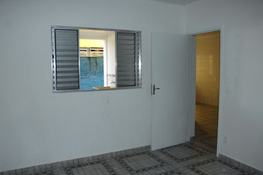 Quarto de casa para alugar com 1 quarto, 60m² em Centro (caucaia do Alto), Cotia
