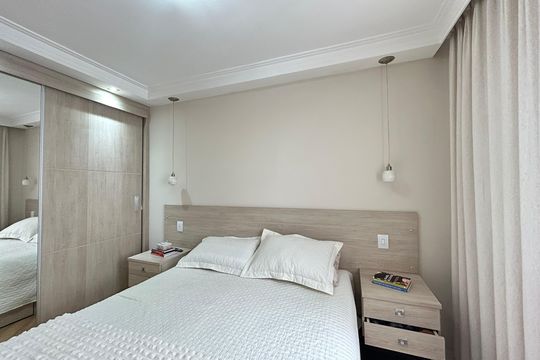 Quarto 1 de apartamento à venda com 2 quartos, 53m² em Vila Cruz das Almas, São Paulo