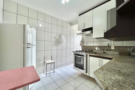 Cozinha de apartamento à venda com 2 quartos, 61m² em Vila Santa Catarina, São Paulo