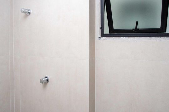 Banheiro Social de apartamento à venda com 2 quartos, 44m² em Centro, Diadema