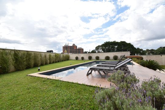 Área comum - Piscina de apartamento para alugar com 2 quartos, 155m² em Bigorrilho, Curitiba