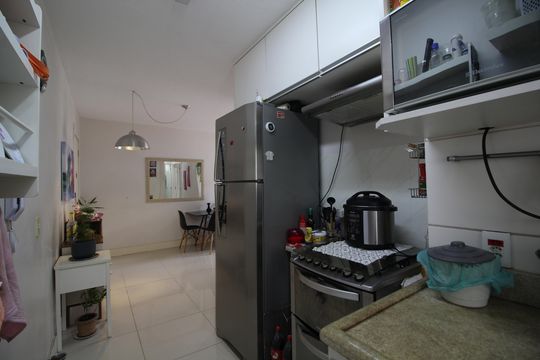 Cozinha de apartamento à venda com 2 quartos, 50m² em Taquara, Rio de Janeiro