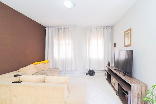 Casa à venda com 4 quartos, 270m² em Jardim Nossa Senhora do Carmo, São Paulo