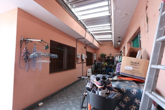 Quintal de casa à venda com 3 quartos, 270m² em Chácara Belenzinho, São Paulo