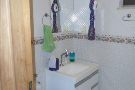 Banheiro de casa de condomínio para alugar com 3 quartos, 211m² em Jacarepaguá, Rio de Janeiro