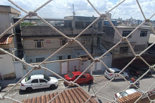 Vista de kitnet/studio para alugar com 1 quarto, 70m² em Parque Duque, Duque de Caxias
