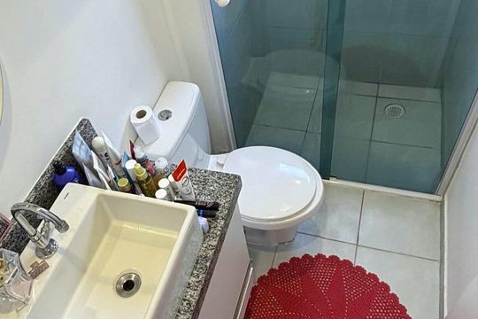 Banheiro  de apartamento à venda com 1 quarto, 40m² em Vila Iracema, São Bernardo do Campo