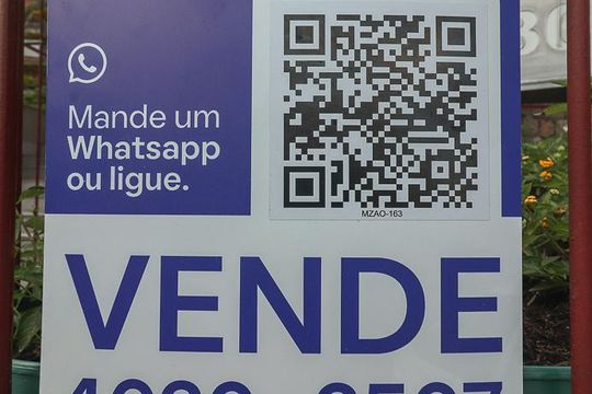 Fachada de apartamento à venda com 2 quartos, 70m² em Bela Vista, Porto Alegre